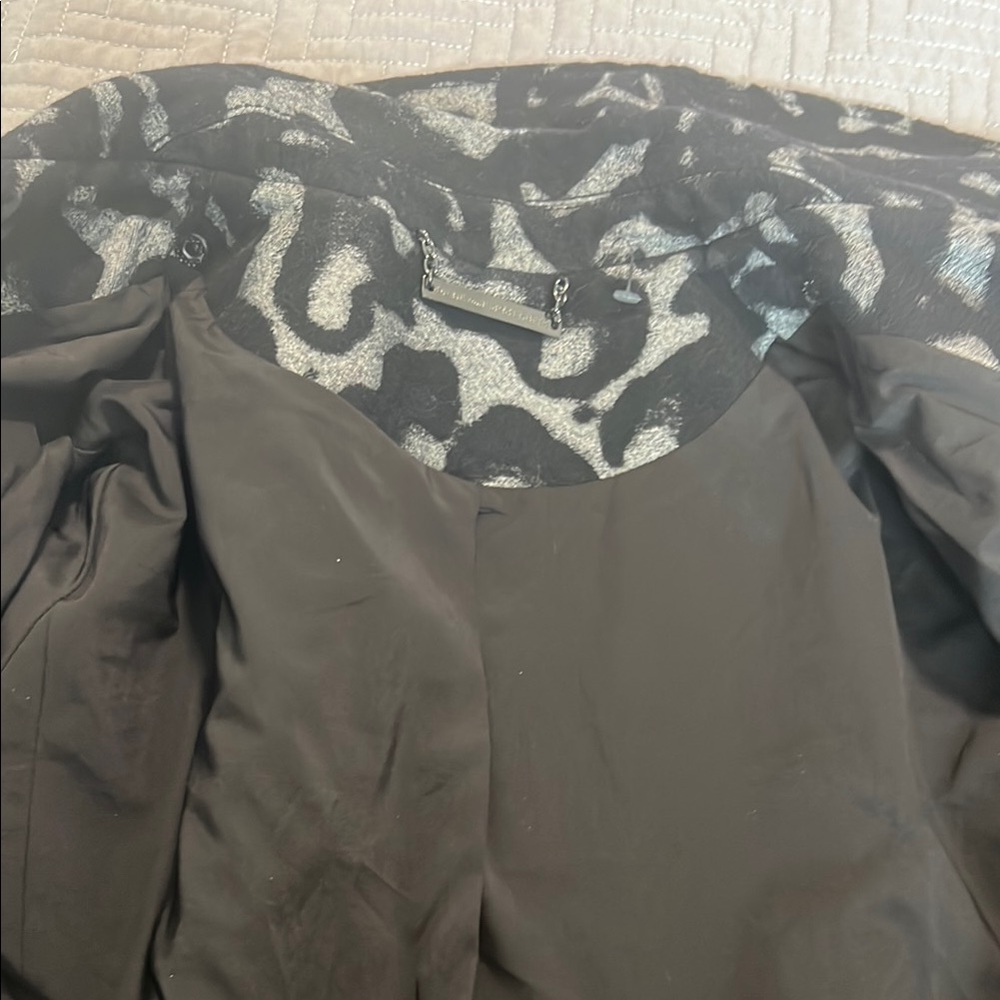 Stylish Black and Gray Women's Jacket Diane von Fursternberg - Picture 4 of 6